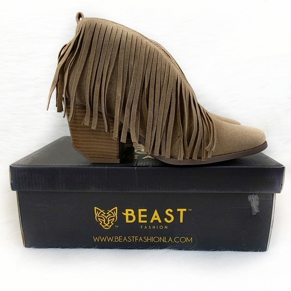 Beast Carrie boho fringe booties, Sz 6.5 - Picture 3 of 6